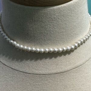 Elegant White Pearl Choker Necklace Vintage Costume Jewelry
